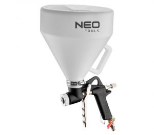 6 l térfogatú NEO szórópisztoly. 4, 6, 8 mm átmérőjű fúvókákkal, különböző anyagok megmunkálásához. Hatékony és pontos munkát biztosít.
