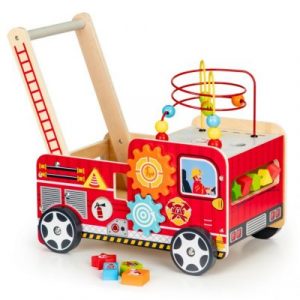 A fából készült gyermek oktató járóka - tűzoltóautó - válogatott minőségi anyagokból készül, kifejezetten kisgyermekek számára.