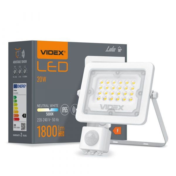LED reflektor mozgásérzékelővel 1800lm 20W PIR | VIDEX - IP65-ös és IK07-es védelemmel rendelkezik a mechanikai hatásokkal szemben, és tökéletesen ellenáll a nedvességnek.
