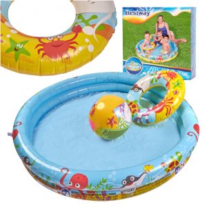 Gyermekmedence kiegészítőkkel, 122 cm | BCX5894 + strandlabda + úszókerék = fantasztikus vízi játékkészlet.