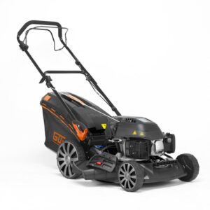 Benzinmotoros fűnyíró High Wheeler 460-139, 2,6 kW | Güde egy megbízható és nagy teljesítményű gép, amelyet akár 1200 m²-es gyepfelületek hatékony nyírására terveztek.