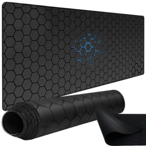 Egérpad 24274, 90x40cm, fekete | A Dunmoon elegendő helyet kínál egy egér és egy billentyűzet egyidejű elhelyezéséhez, lehetővé téve az egér szabad mozgatását.