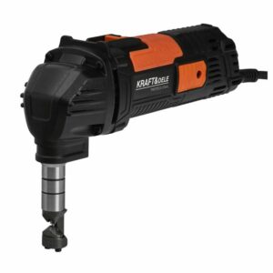 A lemezvágó olló, 1600W | KD1512 felbecsülhetetlen értékű építőipari és barkácsmunkákhoz, ideális különféle formájú acél- és alumíniumlemezek precíz vágásához.