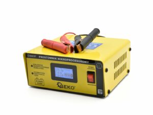 Autós akkumulátortöltő, mikroprocesszoros, 12/24V | GEKO